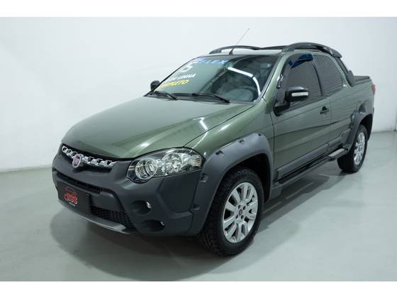 FIAT STRADA 1.8 MPI ADVENTURE CD 16V FLEX 3P MANUAL FIAT STRADA 1.8 MPI ADVENTURE CD 16V FLEX 3P MANUAL